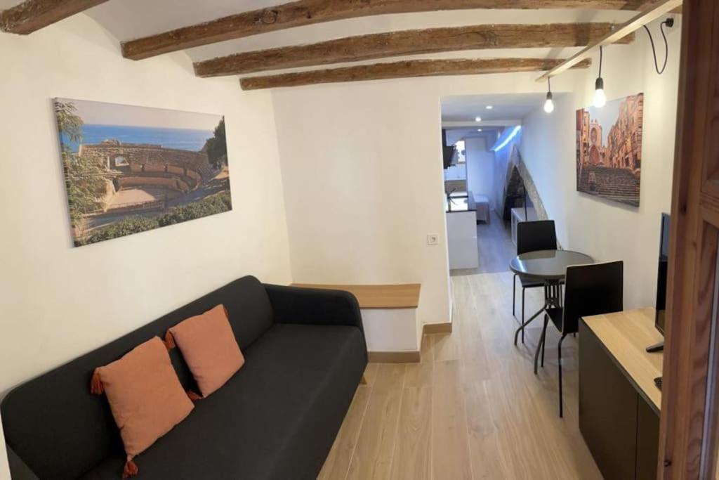 Casa Ferrers Piso 1. Loft En El Centro Lägenhet Tarragona Exteriör bild